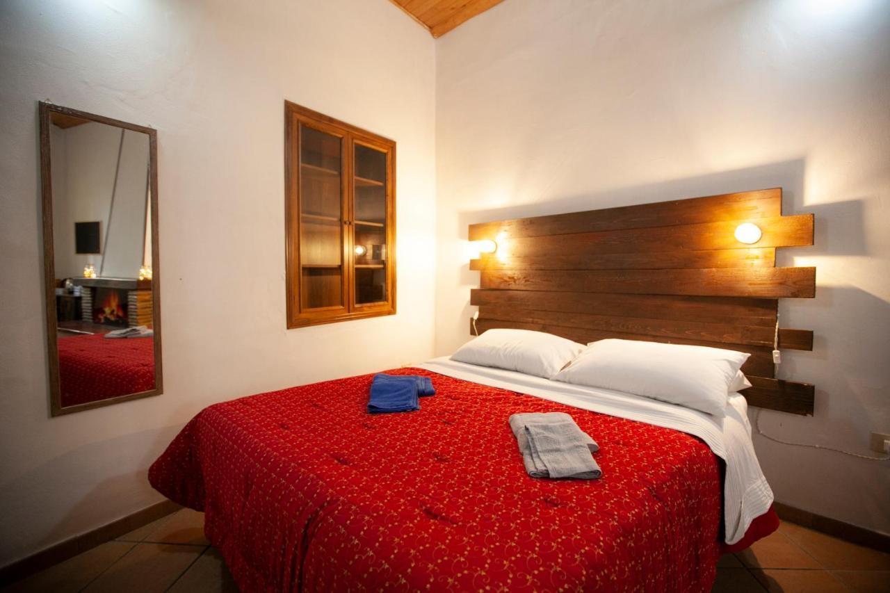 Casa Nena Hotel Nepi ภายนอก รูปภาพ