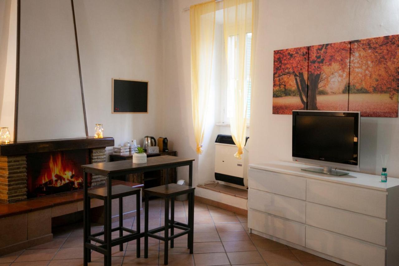 Casa Nena Hotel Nepi ภายนอก รูปภาพ