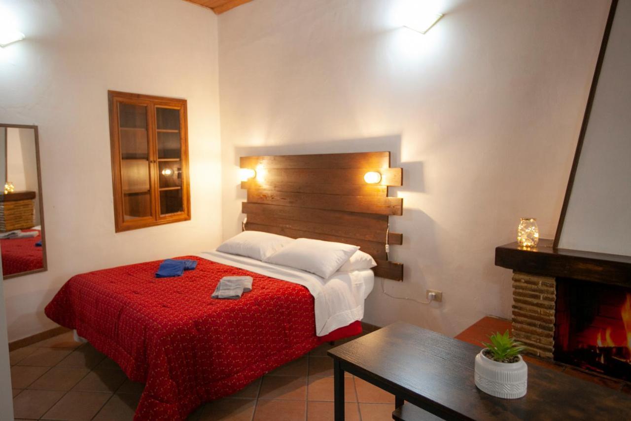 Casa Nena Hotel Nepi ภายนอก รูปภาพ